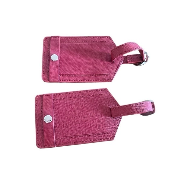 Audi 2 Red luggage tags. - Picture 2 of 6